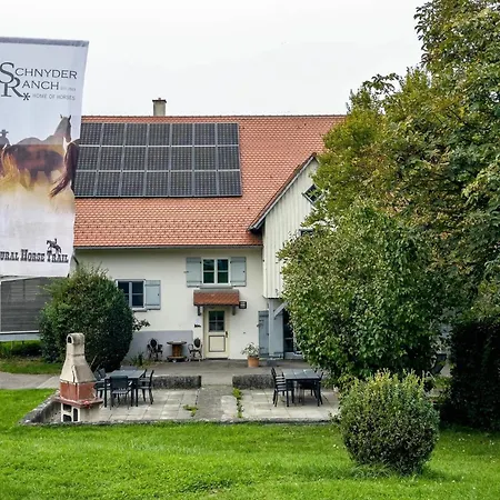 Schnyder Ranch Дом отдыха